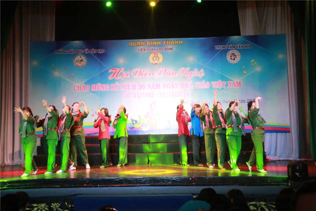Sinh hoạt 20/11 